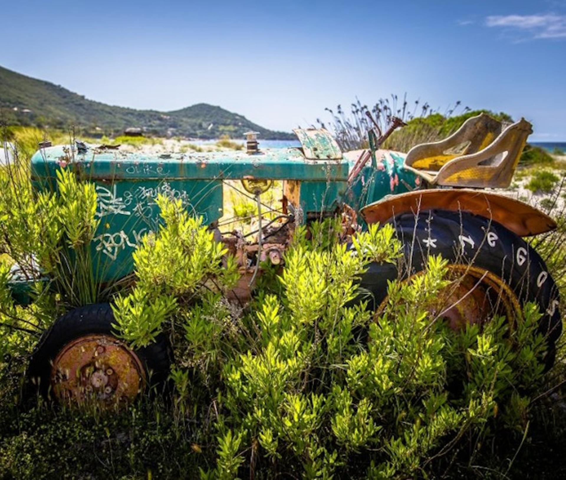 Le tracteur de Sud Espaces Paysagers